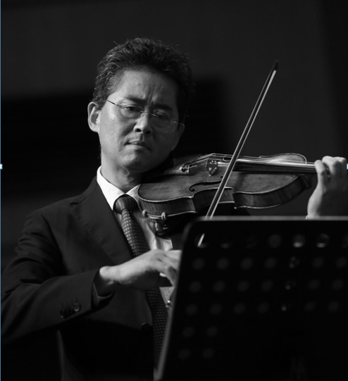 四川音乐学院管弦系主任及中国小提琴著名演奏家李开祥教授