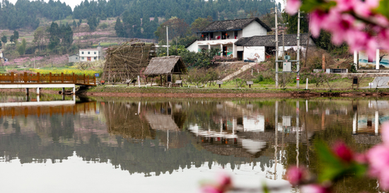 为干屏村