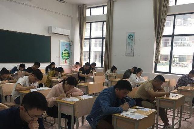 四川省一共多少人口_7:00 四川省政府新闻办称,九寨沟县漳扎镇共滞留游客350(3)