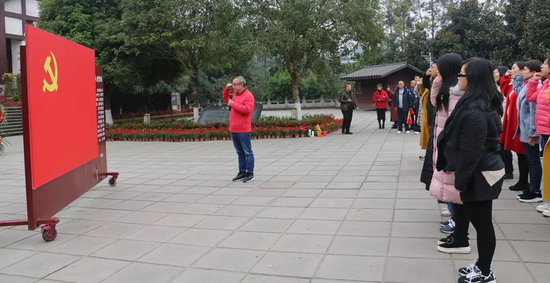 “ 红色基地忆党史 不忘初心跟党走