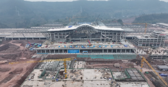 建设中的达州南站 图/温仕卿