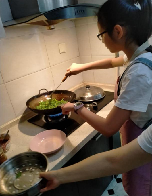 为您炒个拿手菜