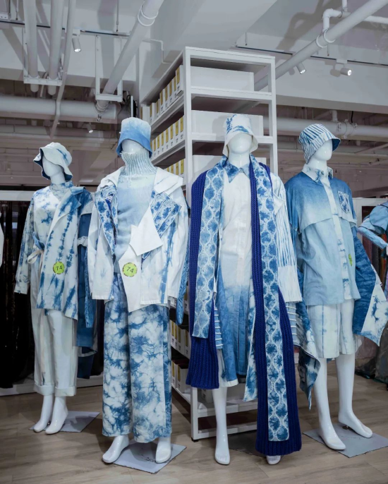 潮服:王艺霖作品:拾荒者