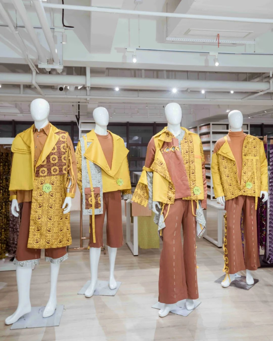 蔡锦逸作品:蜀韵—金沙文化元素在现代服装中的运用