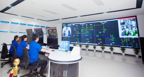 （图为云电科技雅安数据中心中心控制室现场照）