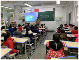 郫筒二小凉水井校区组织开展“法制宣传教育”主题班会活动