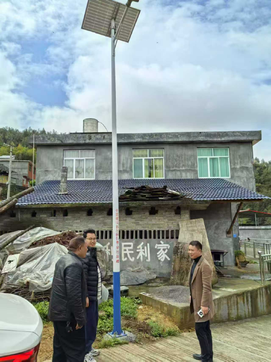 太阳能路灯验收