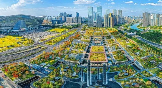 ▲成都交子公园商圈 蒋光丛 摄