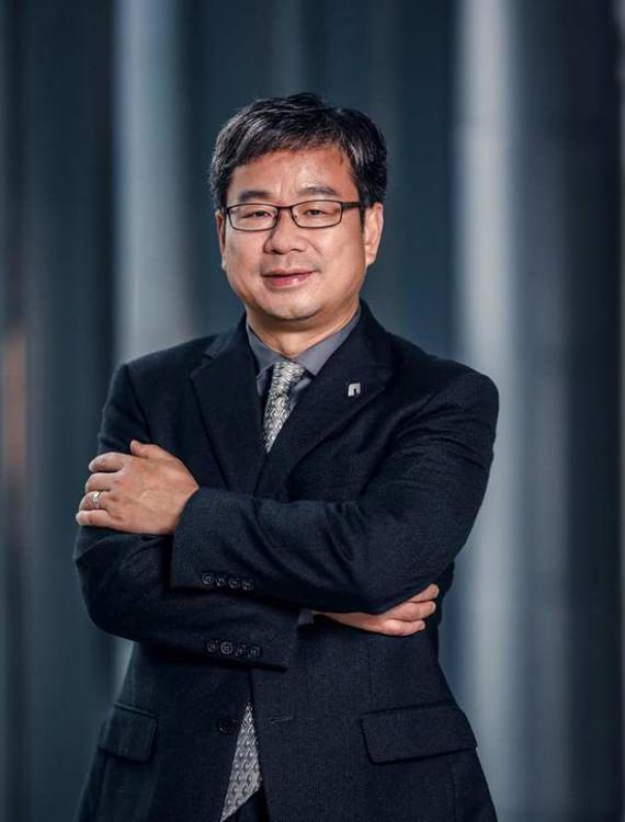 博郡汽车董事长 黄希鸣博士
