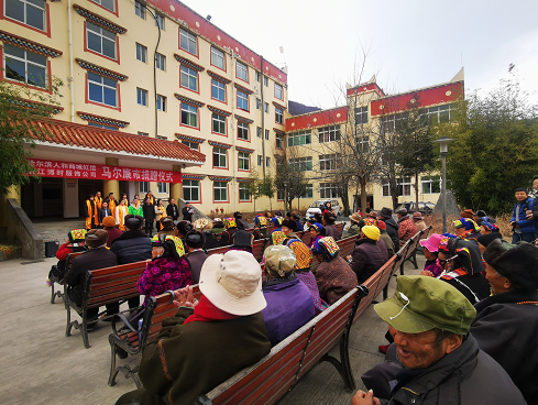 马尔康多少人口_马尔康市(2)