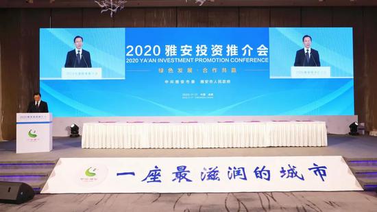 市委常委、經開區黨工委書記李東主持