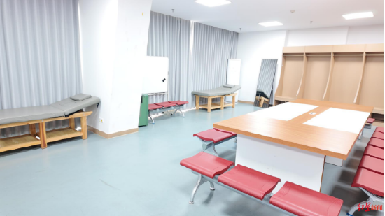 ▲四川省体育馆运动员休息更衣室