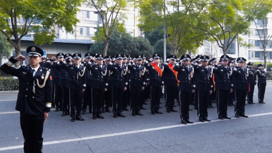 “警”彩纷呈！遂宁河东公安开展警察节系列庆祝活动