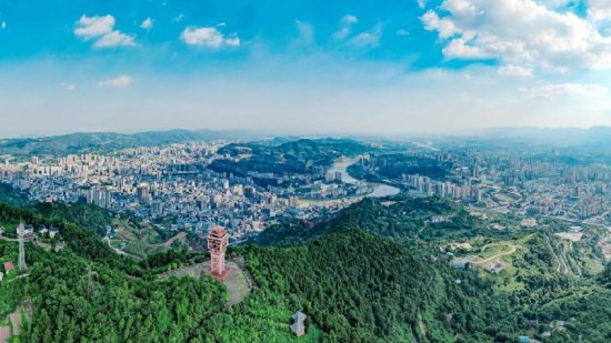 蓝天下的通川尽显生态宜居之美