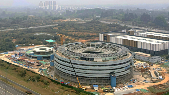 聚变技术研发基地实景图。