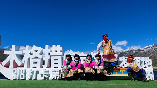 木格措景区(甘孜州文化广电和旅游局供图)