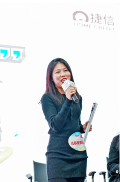 辩手精彩“脱口秀”力压群芳