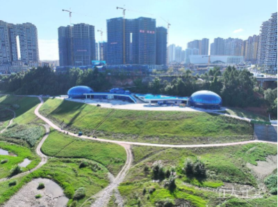 “蓝色之恋”项目建设现场