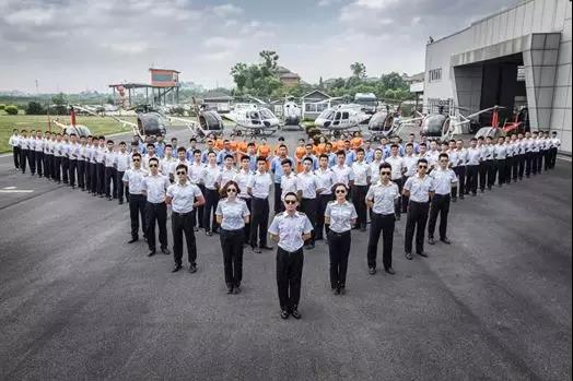 直升机应急救援 感受四川西林凤腾通航魅力