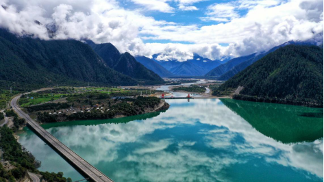 林芝华侨城南山国际汽车营地实景图