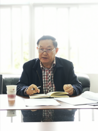 马景云校长代表学校表示,一定不断改进实验室安全条件,推进实验室"全