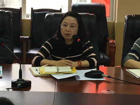 课程处副主任卢琼发言