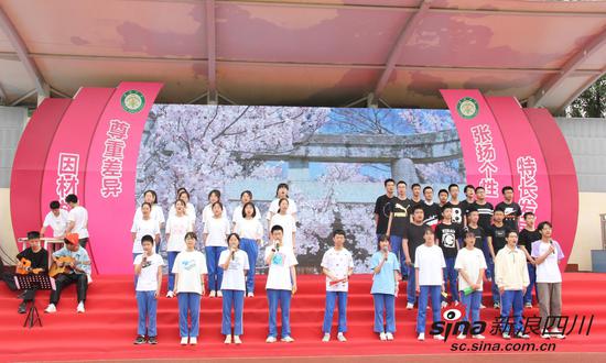 歌唱表演《起风了》