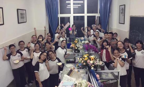 杨老师和孩子们