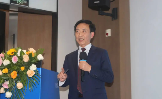 刘孝波-俄罗斯自然科学院外籍院士 电子科技大学材料与能源学院教授
