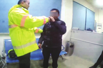 酒后想找人聊天 广元男子醉驾误闯派出所自投