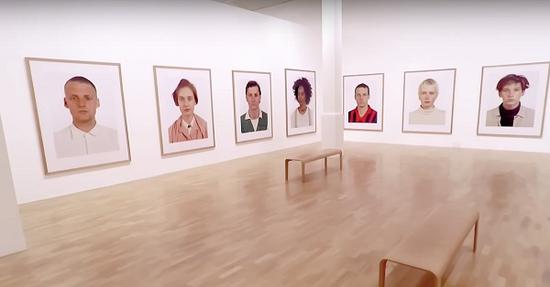 《肖像》系列在白教堂美术馆展出