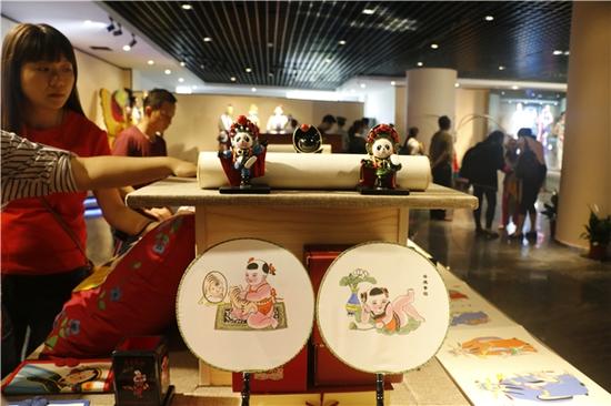 达州文化创意产品及非遗精品正在展出_达州频