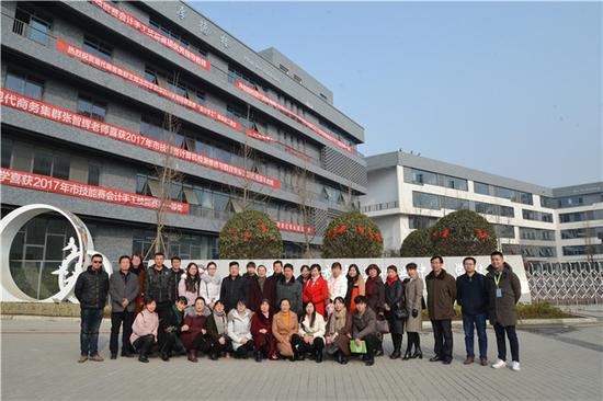 师资能力提升任重道远 宁夏青铜峡市职业教育