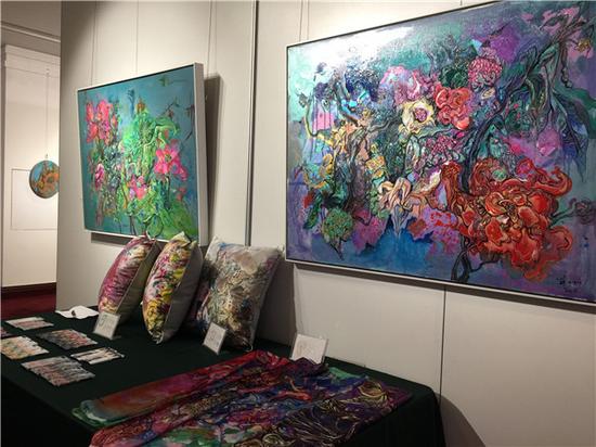 牟珊油画作品展现场