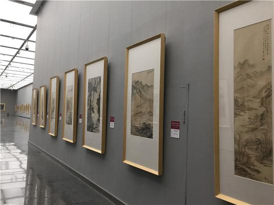 “雄险秀幽·巴山蜀水——百年大师岑学恭国画展”现场