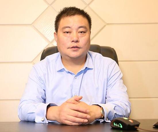肖飚:四川中大鑫成实业集团有限公司董事长