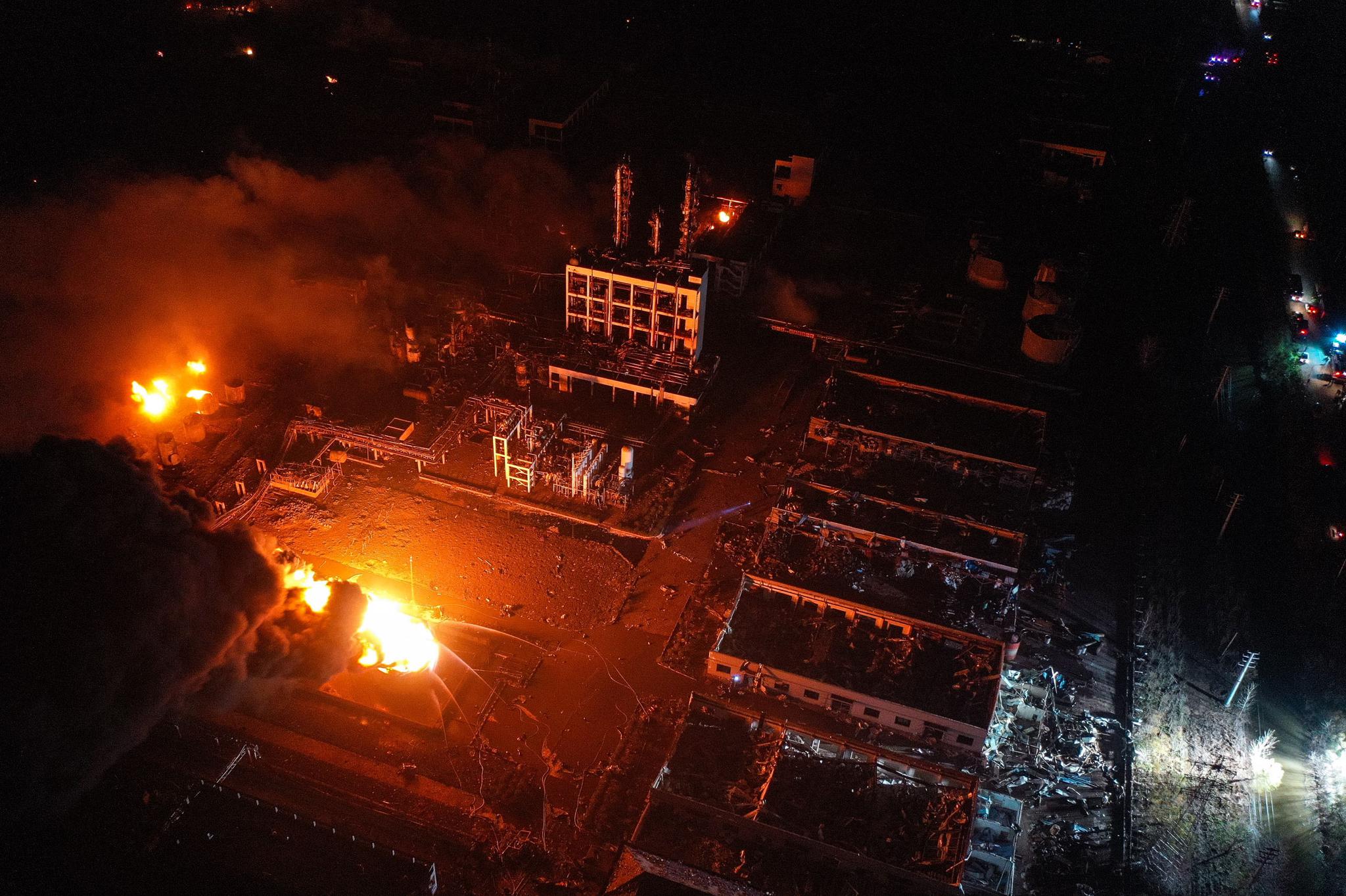 盘锦一化工厂爆炸致13死35伤！烷基化装置是啥，爆炸危害有多大？_硫酸_火灾_事故