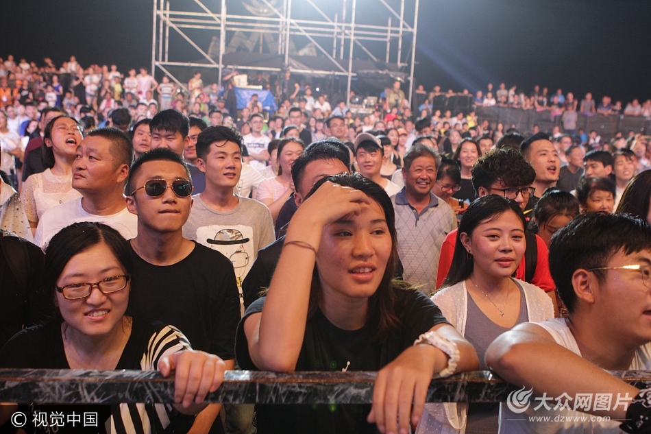 Odee-fyixiay7973190.jpg