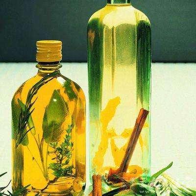“药酒”含酒精和中药,必须适度饮用
