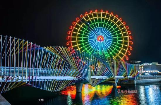 △ 西海岸新區夜景 青島觀攝影師 王華 攝
