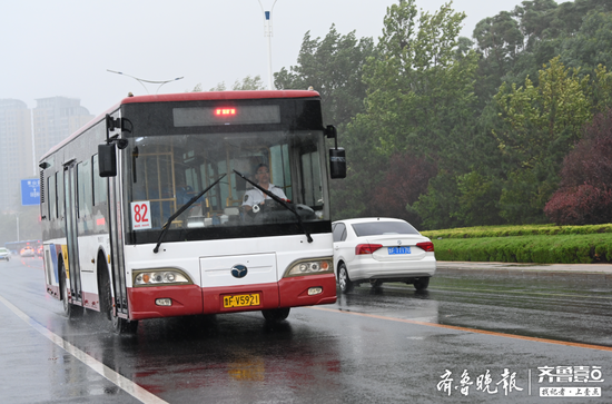 （齐鲁晚报·齐鲁壹点记者 梁莹莹 通讯员 李洪伟）