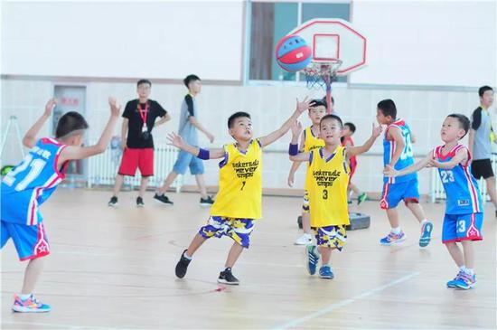 聚焦银座|全国第四届“健康杯”幼儿篮球表演赛2018赛季激情开赛