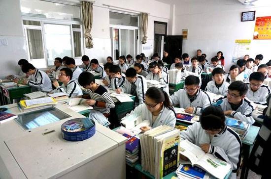 近日，北京市发布了《北京市深化高等学校考试招生制度综合改革实施方案》。