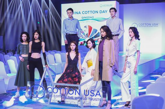 活动现场“WHAT’S NEW IN COTTON?™”(棉花新创意)展示