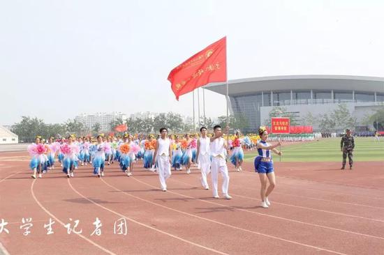 文法与经济管理学院