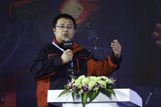 嘉賓武曉南在會上演講。 主辦方供圖