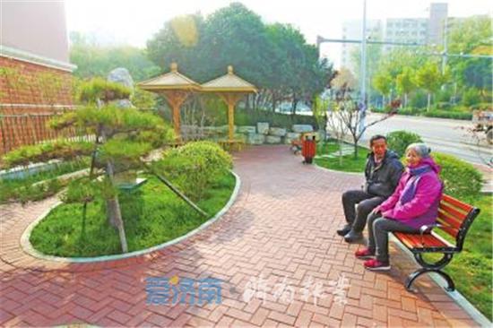 社區公園,小巧精致讓老小區的住戶也能就近享綠。