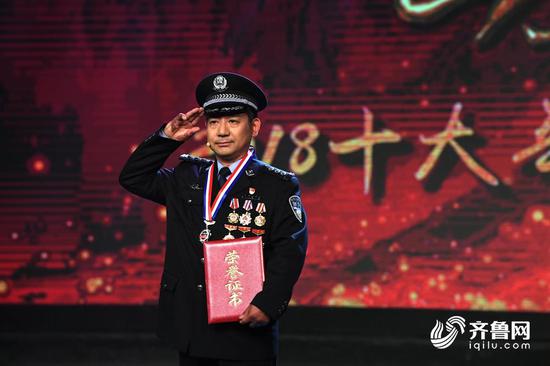 濟南市公安局特警支隊作訓處副調研員、排爆中隊負責人張保國