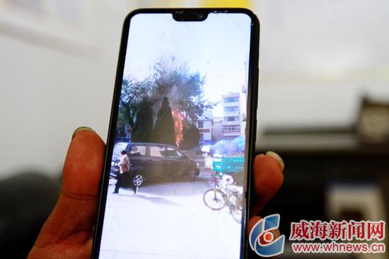 被網友發在網上的救火視頻 威海晚報記者 姚威 攝