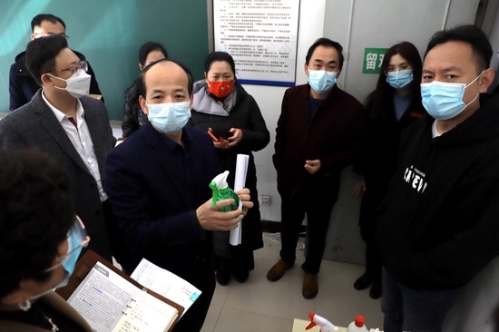 第一教学楼检查现场